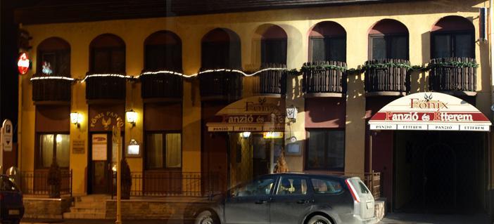 Főnix Panzió Pápa Exterior foto